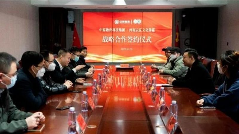 以下是一个短视频代运营团队的人员配置案例：